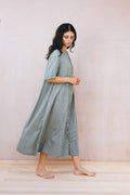 pleat dress cambric