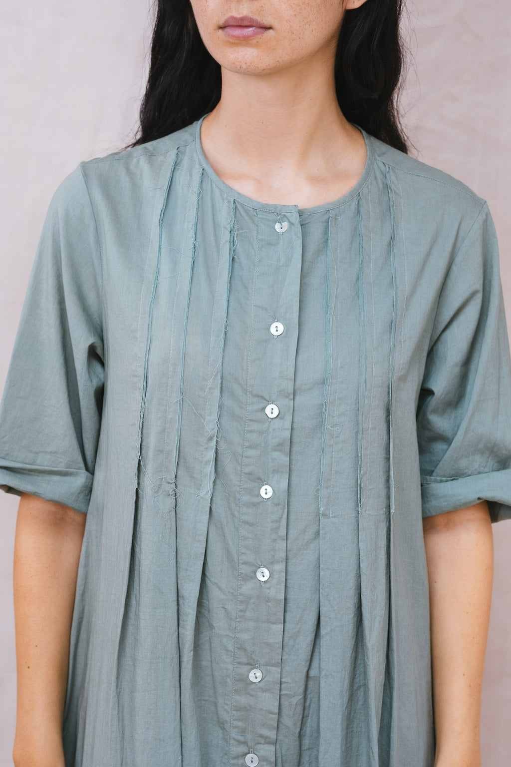 pleat dress cambric