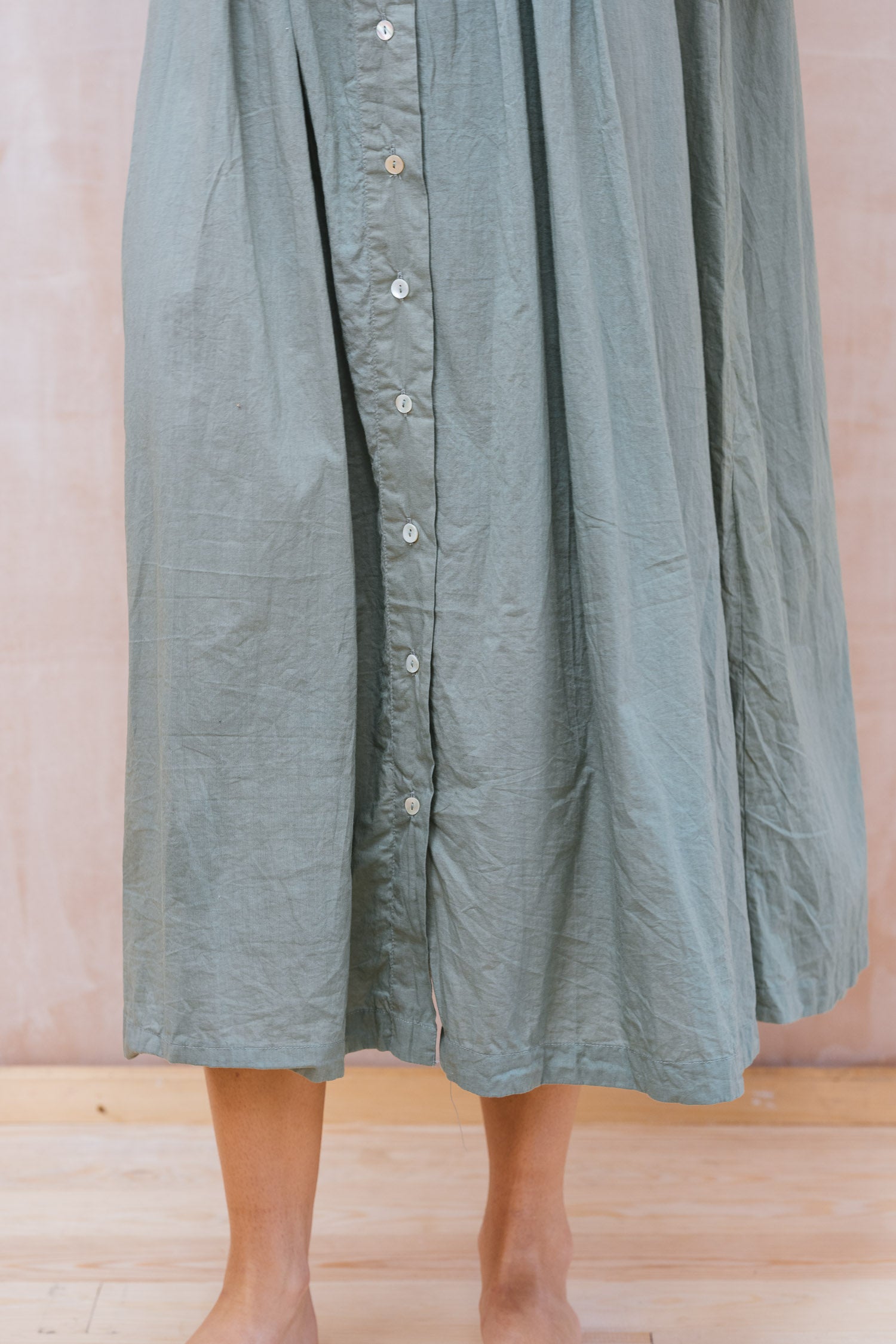pleat dress cambric