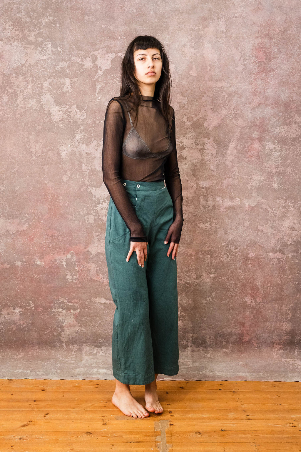 slash neck tee